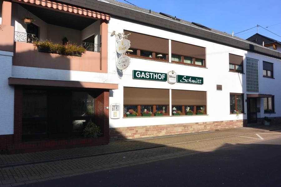 Gasthof Schmitt Hotel Merzig Bagian luar foto